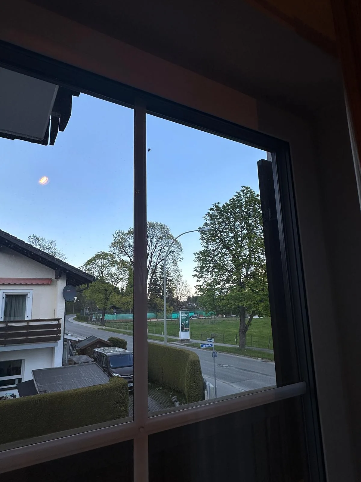 Blick aus dem Fenster der Ferienwohnung Kramerblick am Abend