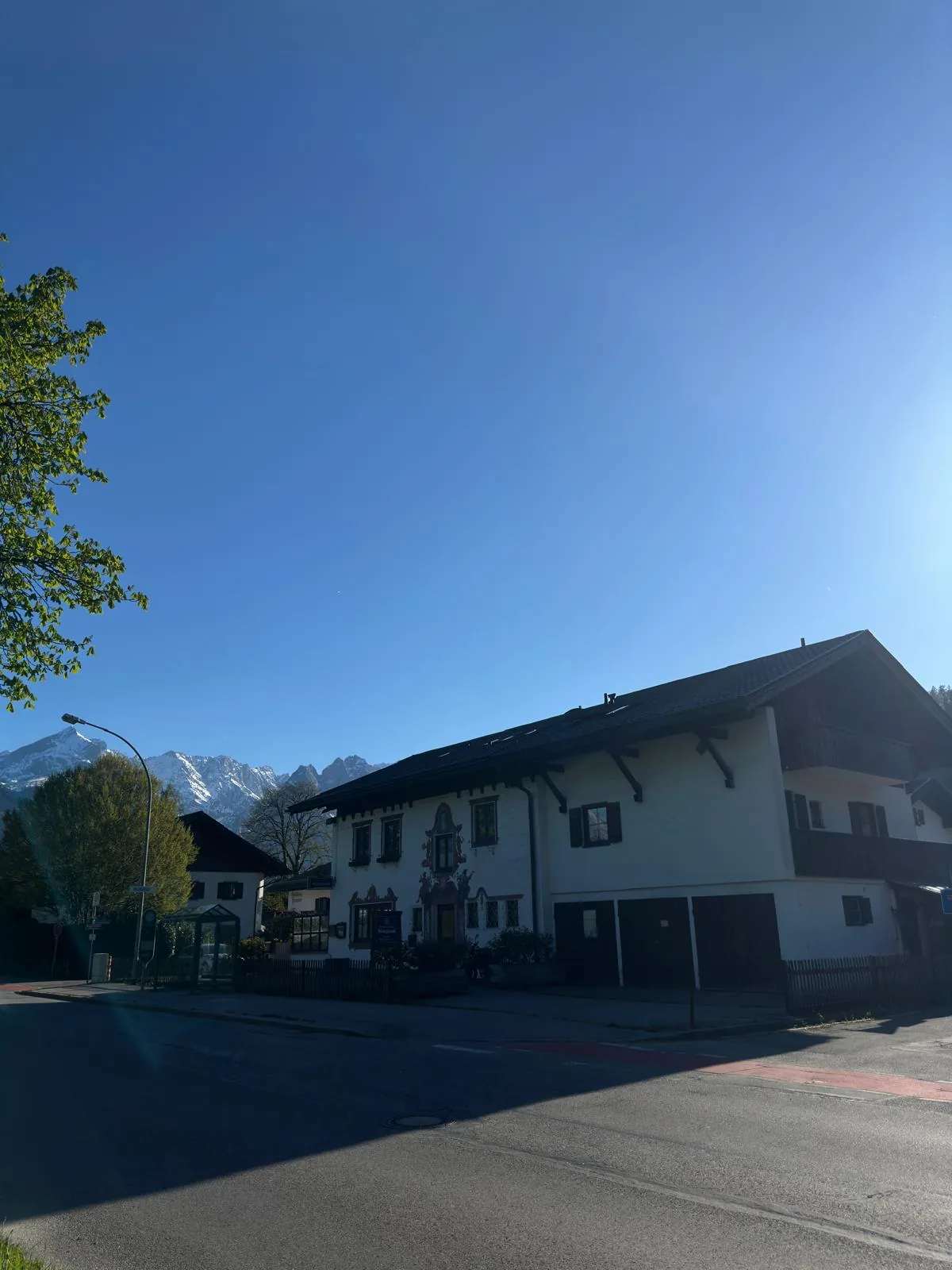 Gebäude von Gasthof Königstand in Garmisch-Partenkirchen